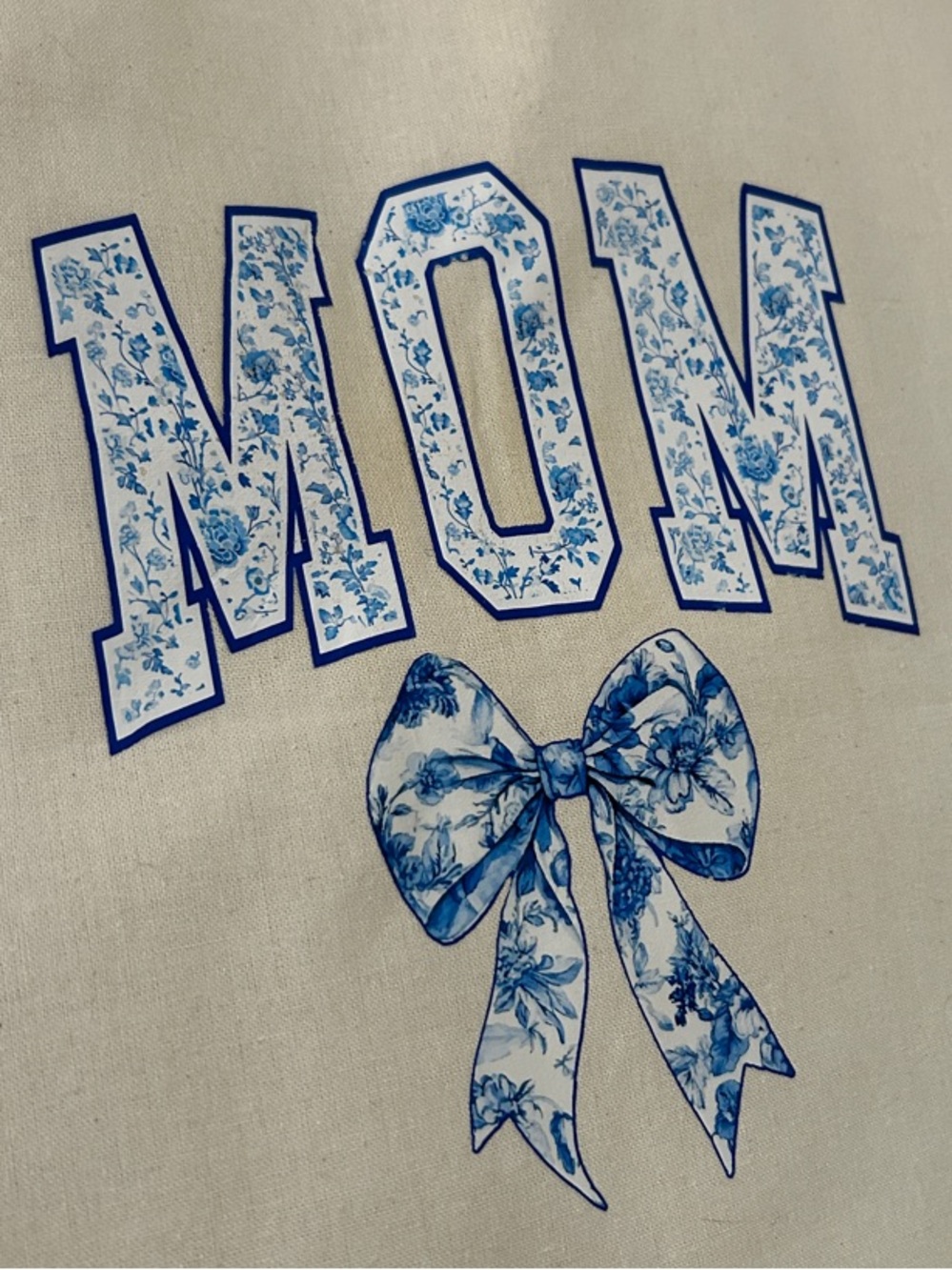 Cream Canvas MOM Tote Bag with Blue Floral Lettering - Picture 2 of 3